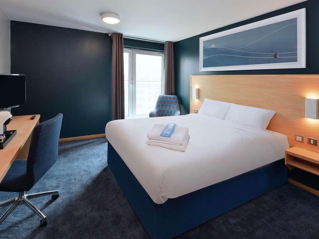 Travelodge London City Airport Room photo