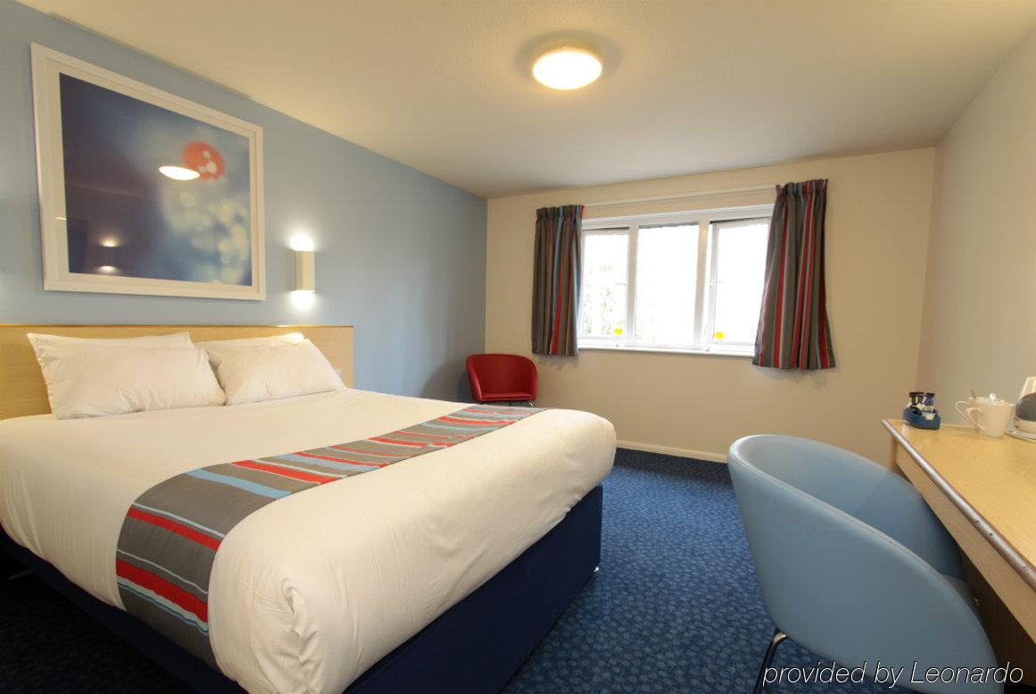 Travelodge London City Airport Exterior photo
