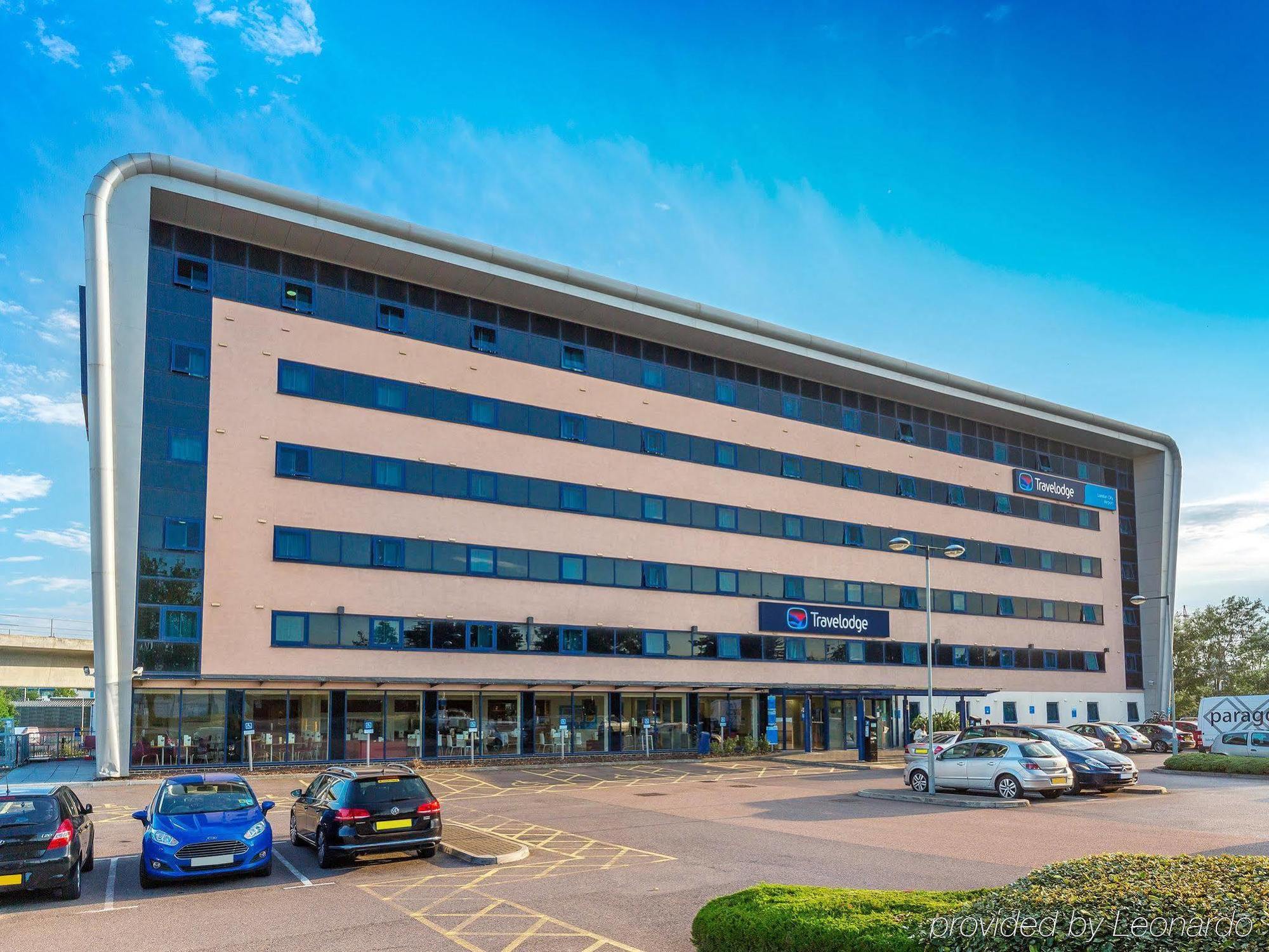 Travelodge London City Airport Exterior photo