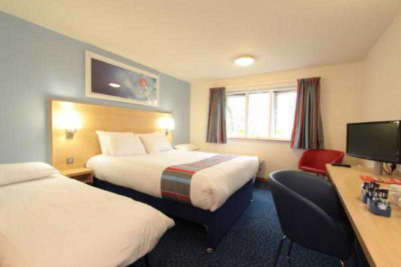 Travelodge London City Airport Exterior photo