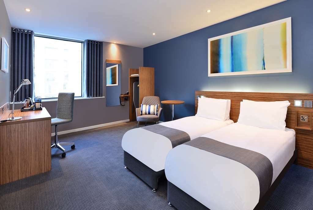 Travelodge London City Airport Room photo